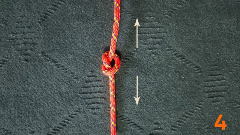 step-4_overhand-knot