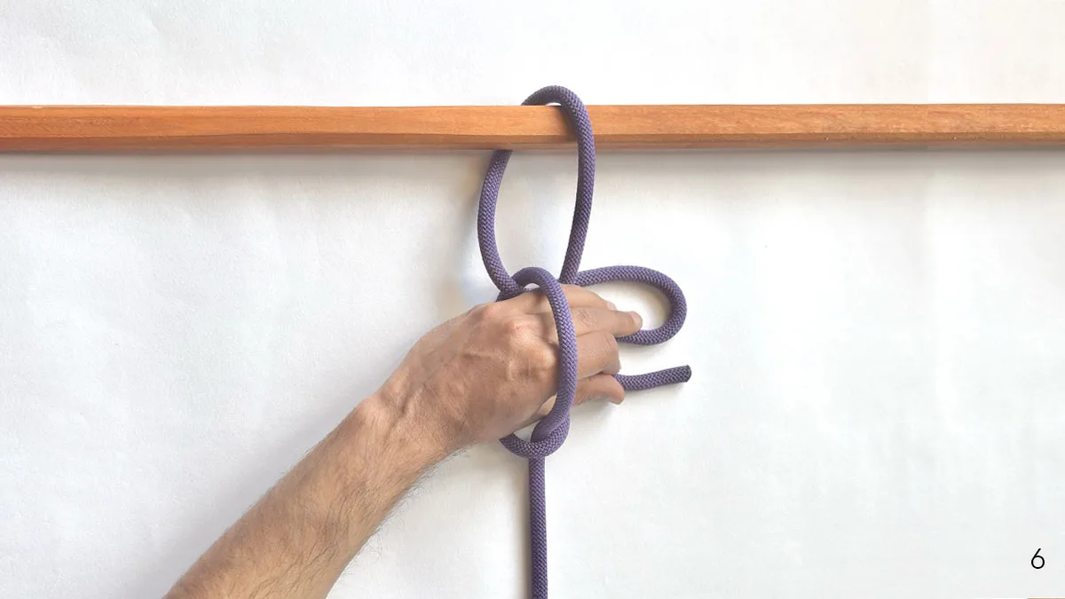 kalmyk loop knot quick method step 6