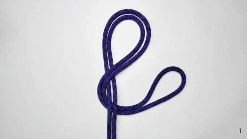 double-figure-8-knot-step-1