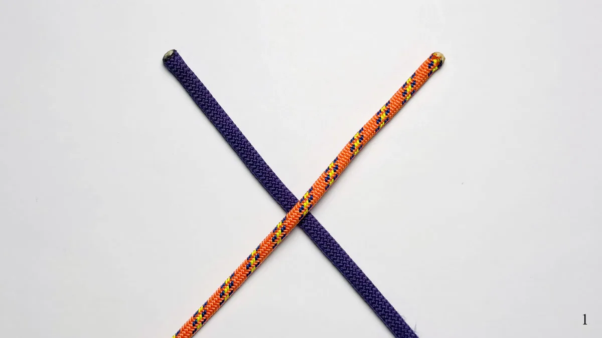 square-knot-step-number1
