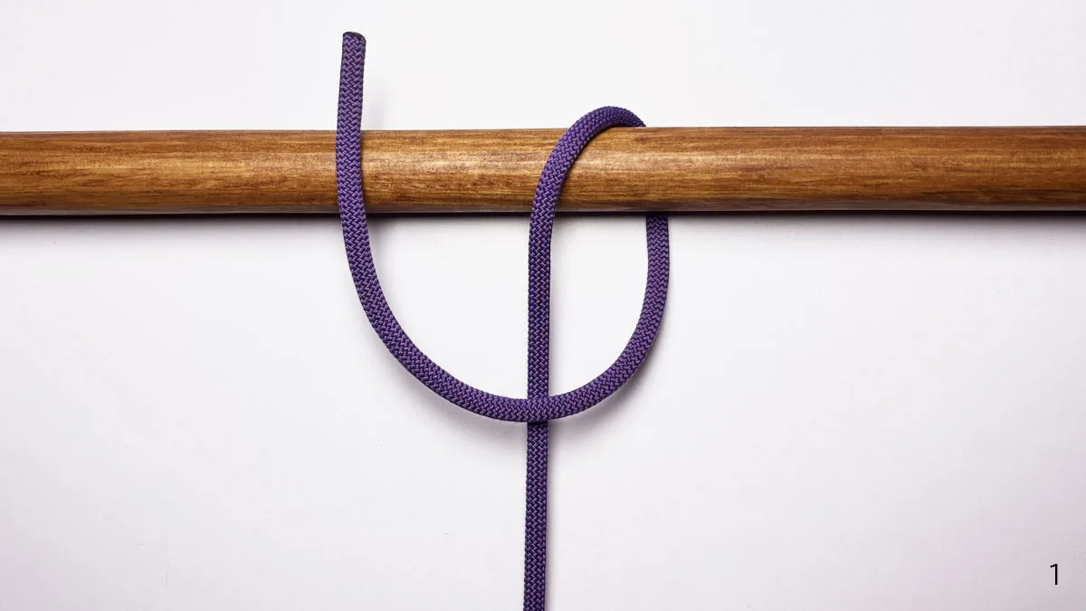 strangle-knot-step-1