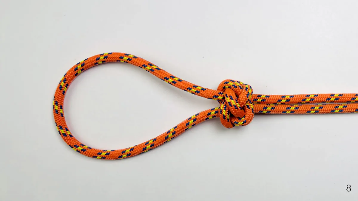 lanyard-knot-step-8