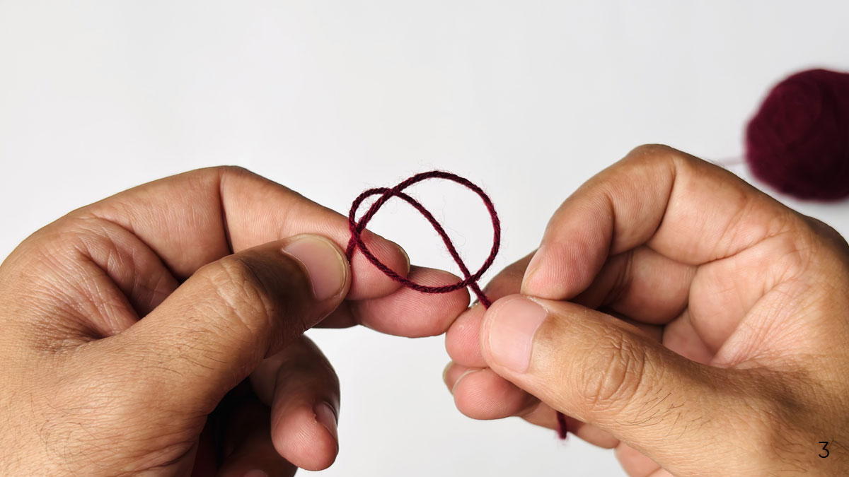 slip-knot-crocheting-step number-3