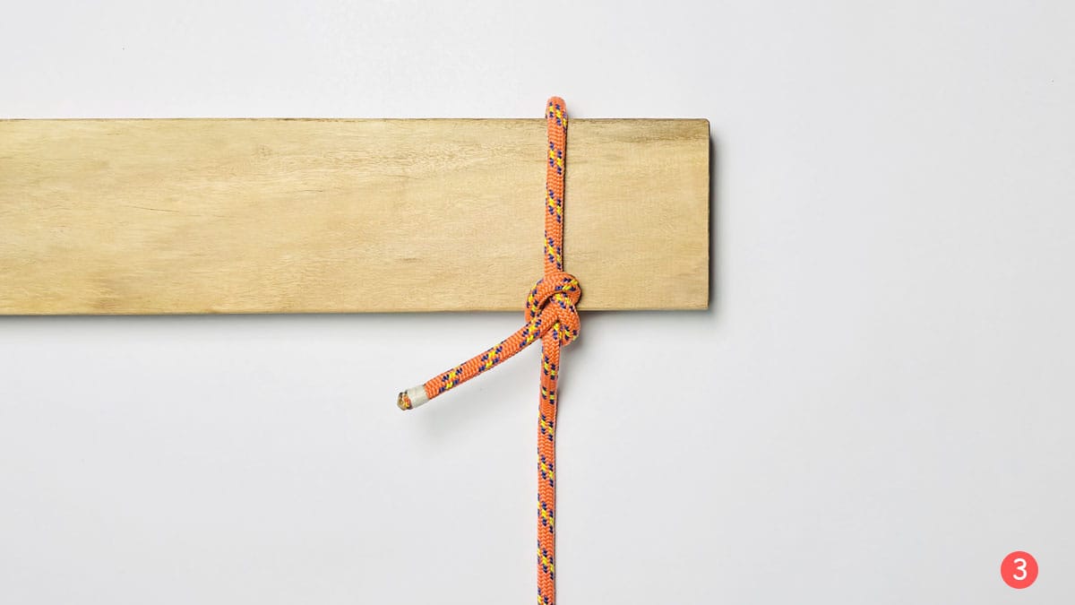 how-to-tie-a-butcher's-knot-step-3