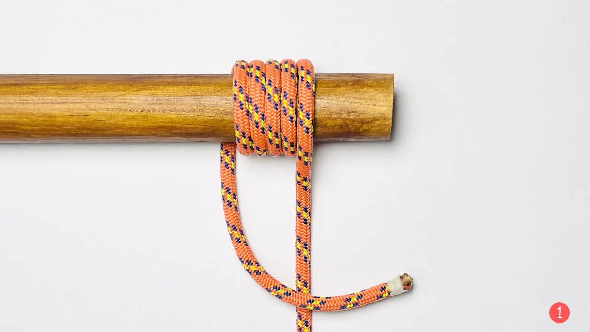 how-to-tie-a-pipe-hitch-knot-step-1