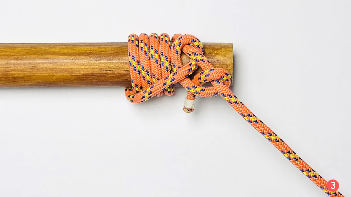 how-to-tie-a-pipe-hitch-knot-step-3
