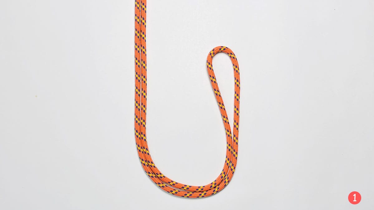 triple-bowline-step-1-how-to-tie-a-triple-bowline
