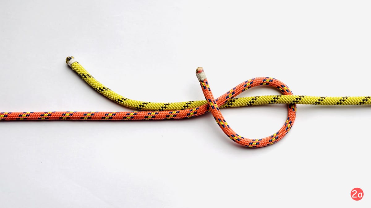 double-fisherman's-knot-step-2a-how-to-tie-a-double-fisherman's-knot-knotspedia