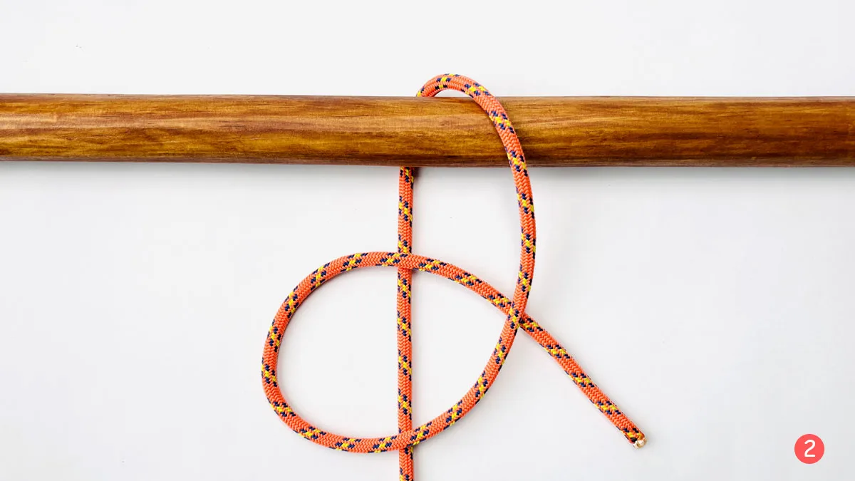 farrimond-friction-hitch-step-2--how-to-tie-a-farrimond-friction-hitch-knotspedia