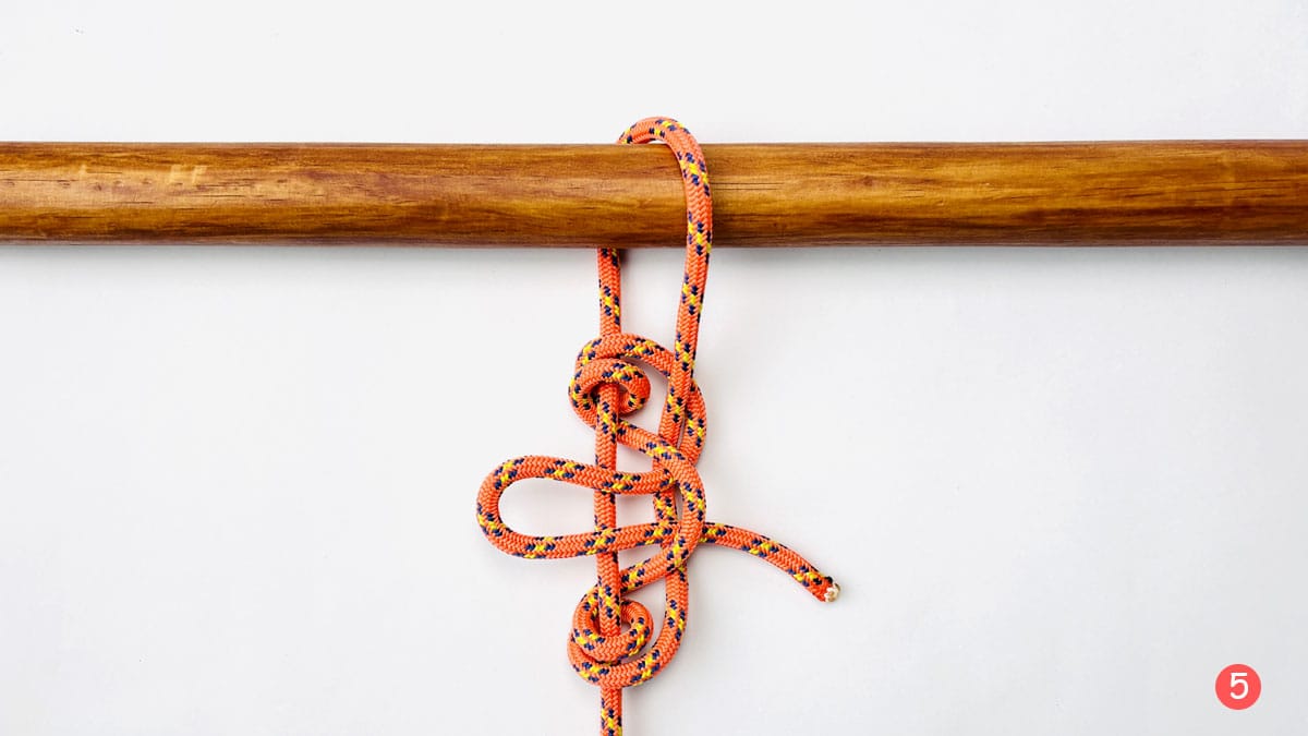 farrimond-friction-hitch-step-5-how-to-tie-a-farrimond-friction-hitch-knotspedia