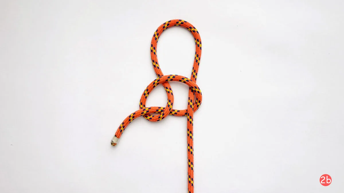noose-knot-step-2b-how-to-tie-a-noose-knot-knotspedia