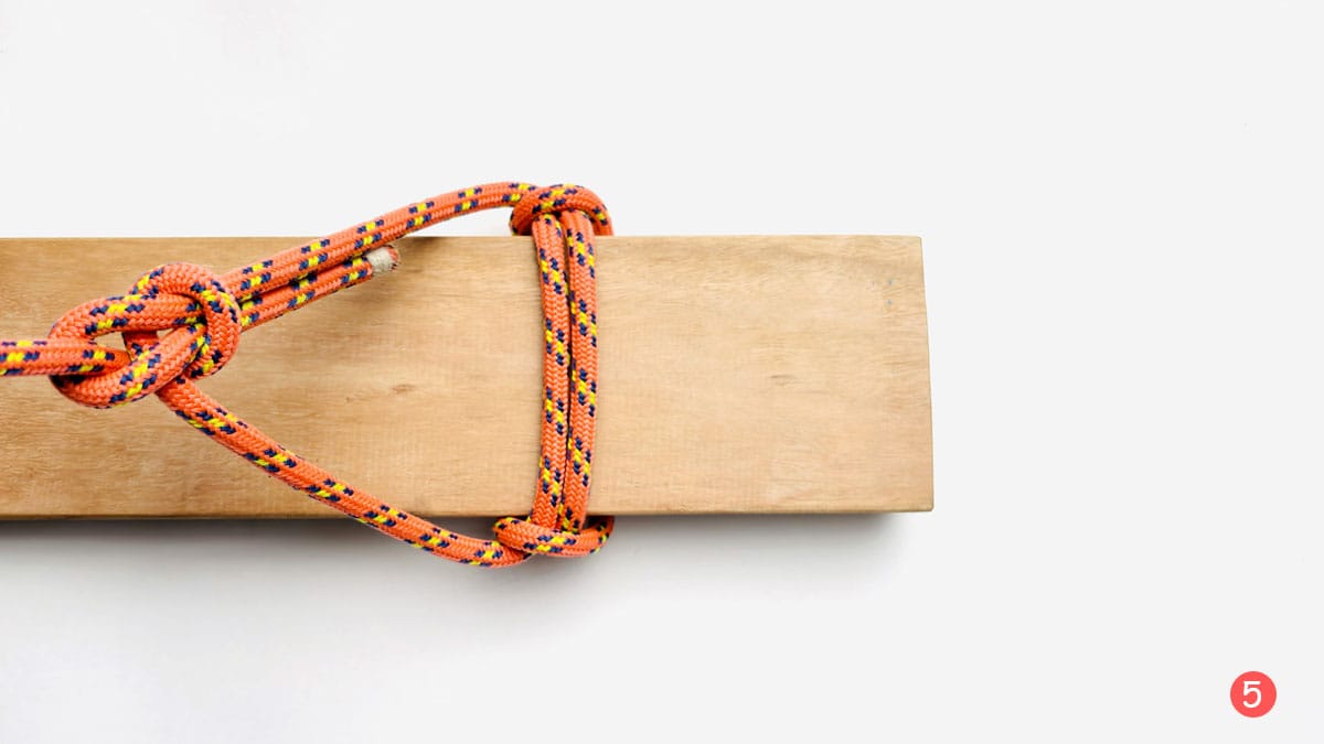 scaffold-hitch-step-5-how-to-tie-a-scaffold-hitch-knotspedia