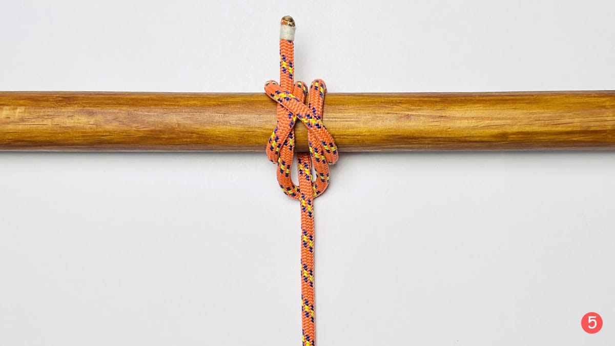 swing-hitch-knot-step-5-how-to-tie-a-swing-hitch-knotspedia