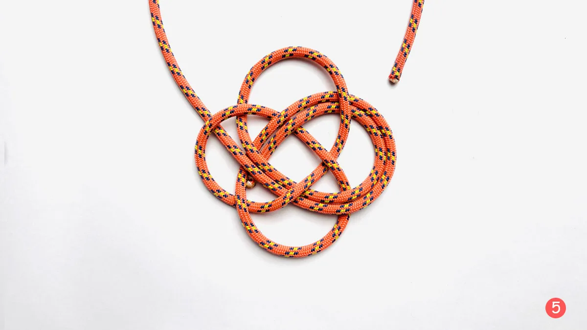 carrick-bend-mat-step-5-how-to-tie-a-carrick-mat-knotspedia