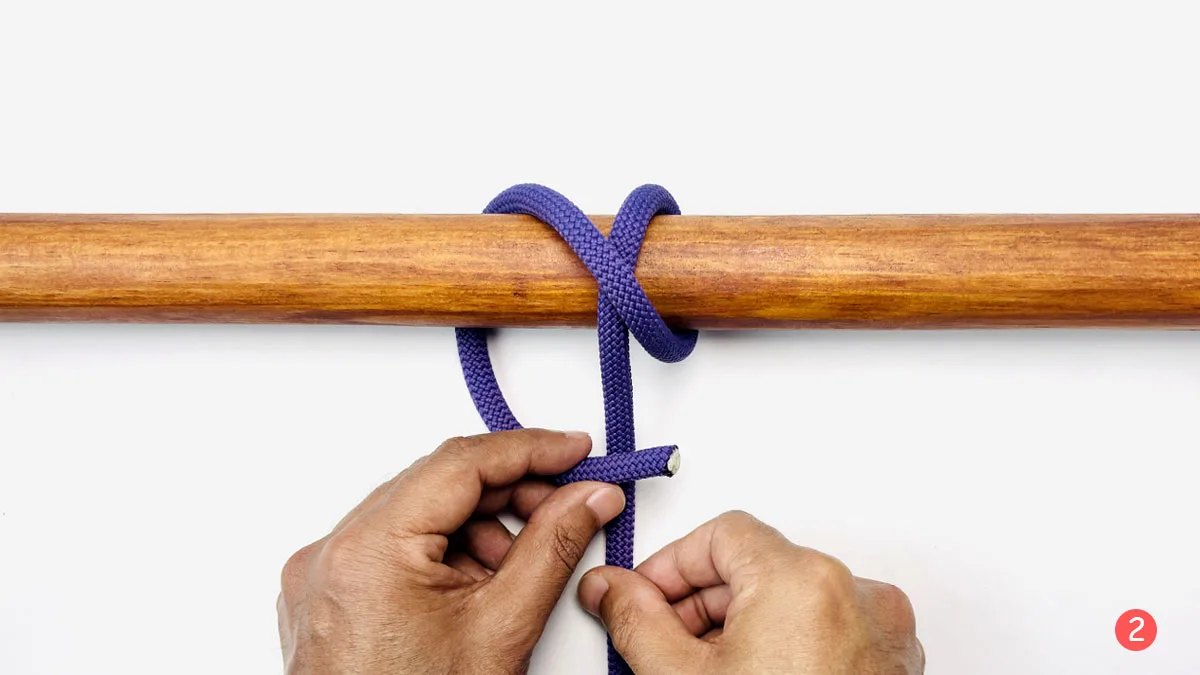 snuggle-hitch-step-2-how-to-tie-the-snuggle-hitch-knotspedia