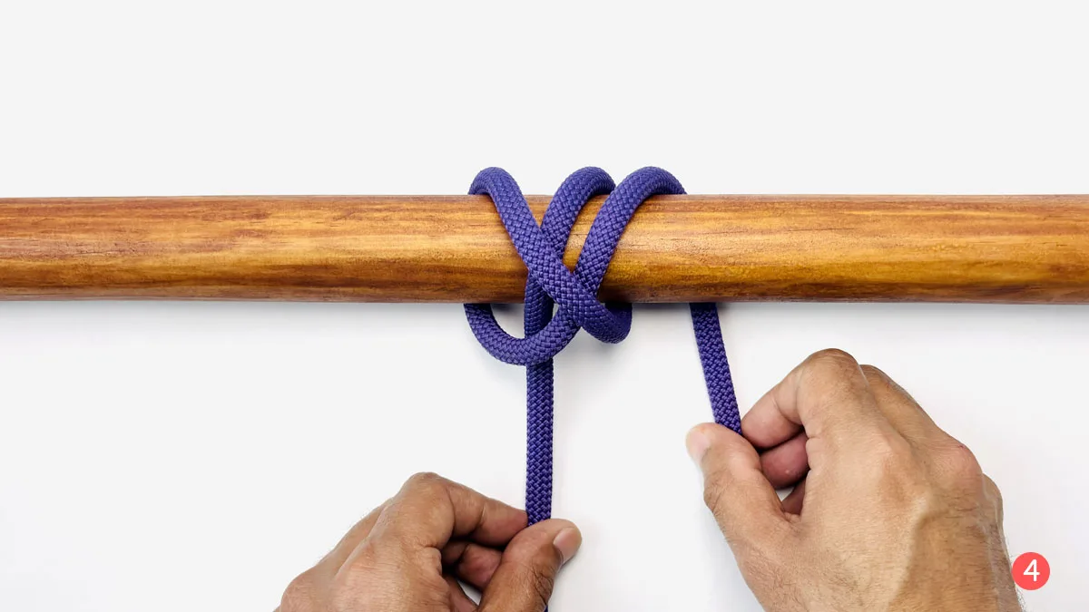 snuggle-hitch-step-4-how-to-tie-the-snuggle-hitch-knotspedia
