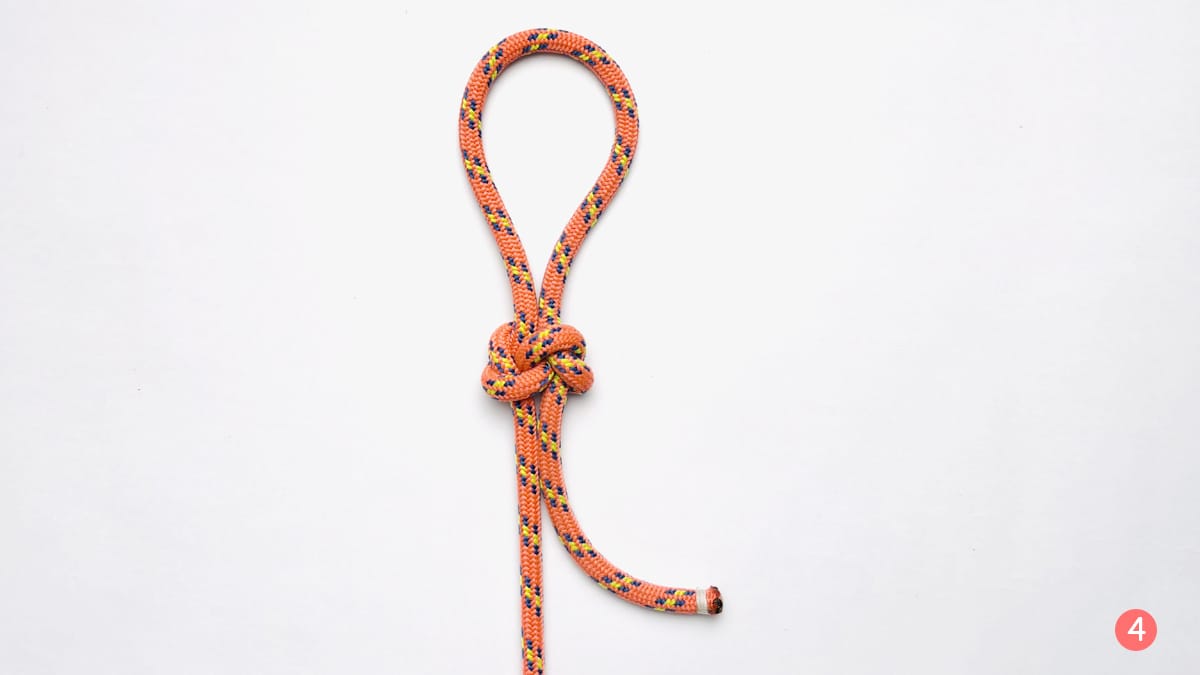 true-lover's-knot-step-4-how-to-tie-the-true-lover's-knot-knotspedia