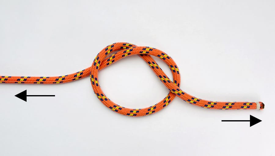 overhand-knot-step-2-how-to-tie-the-overhand-knot-knotspedia